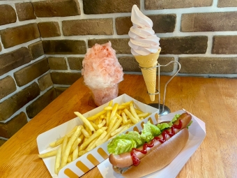 カフェ「すふぃんくす」